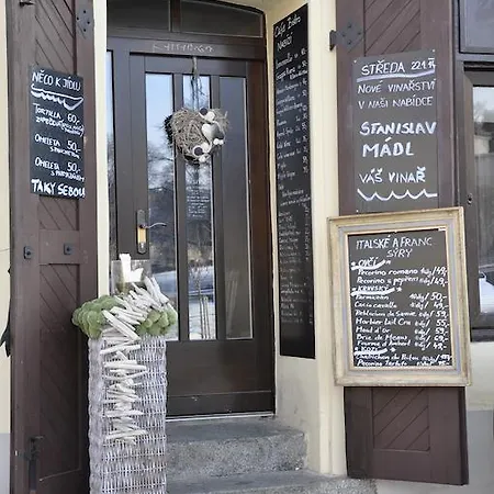 Apartment Patina House *